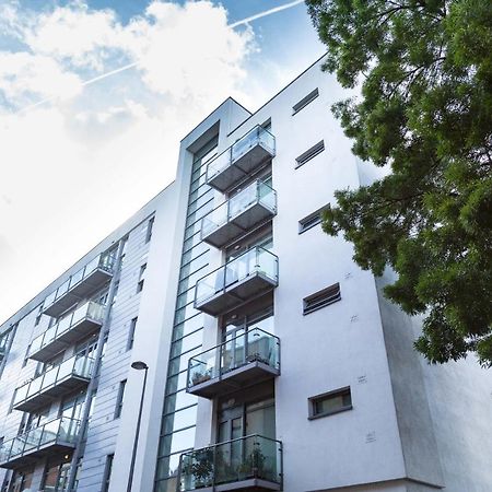 Penthouse In Liverpool City Centre - Free Parking - Balcony - By Happy Days Eksteriør billede